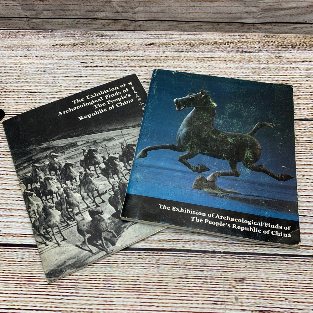 The Exhibition of Archaeological Finds The People's Republic of China 2 Book Set
